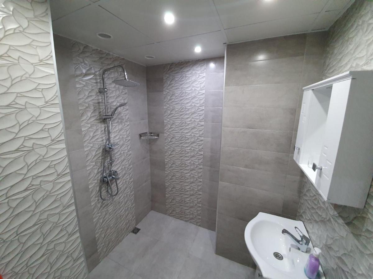 Д И В 2 - D & V 2 Apartment Sandanski Exterior foto